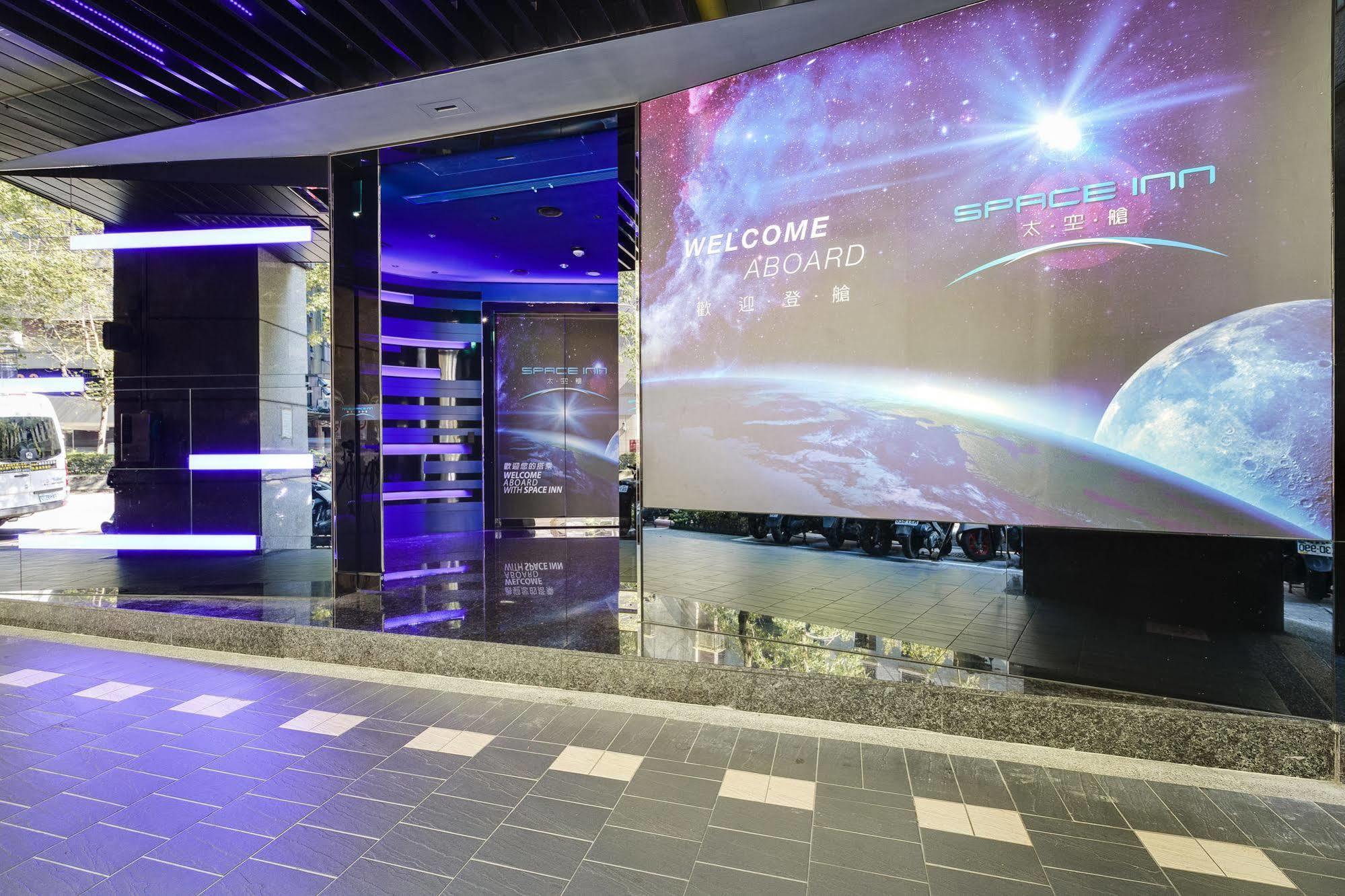 Space Inn Xinyi Taipei Exterior foto